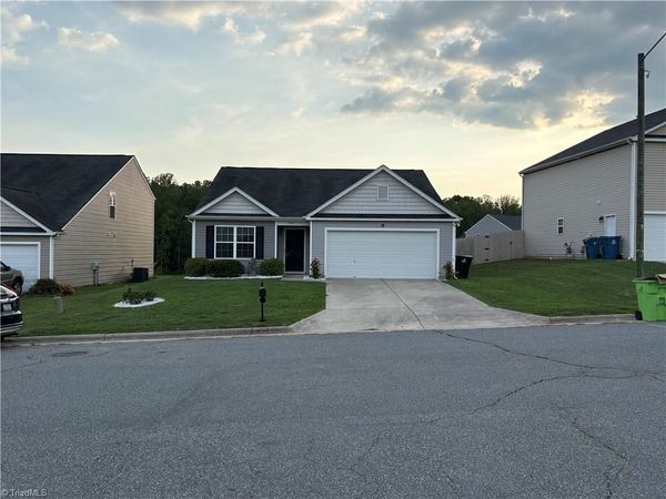 6612 Glenville Drive , Whitsett, NC 27377