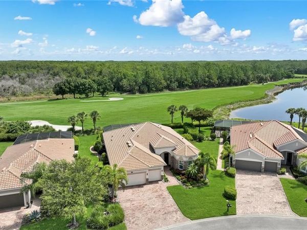 9259 Fieldstone LN , NAPLES, FL 34120