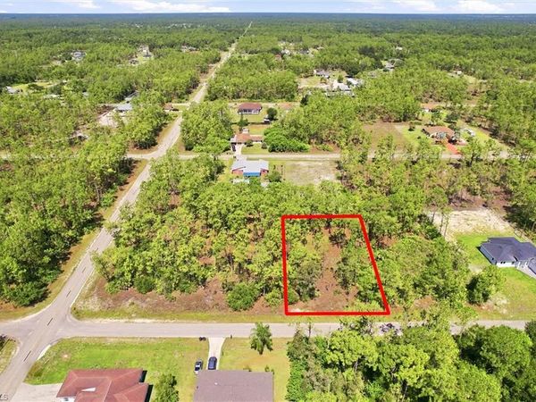 1405 Washington AVE , LEHIGH ACRES, FL 33972