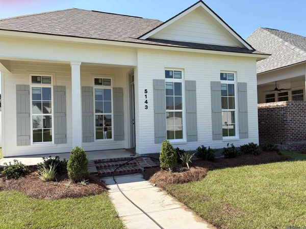 5143 Oakwater Alley, Gonzales, LA 70737