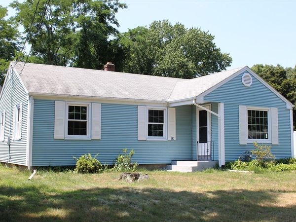 16 N. Hood St, Springfield, MA 01109