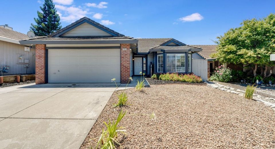 5008 Burnbrae Pl, Antelope, CA 95843 Photo