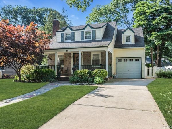 181 Woodbine Avenue , Merrick, NY 11566