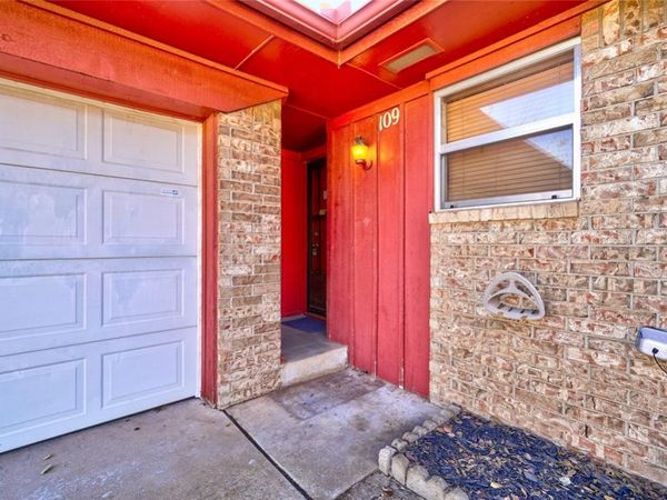 109 Bainbridge Road, Oklahoma City, OK 73114