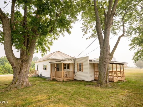 107 N 3rd Street , Oakwood, OH 45873