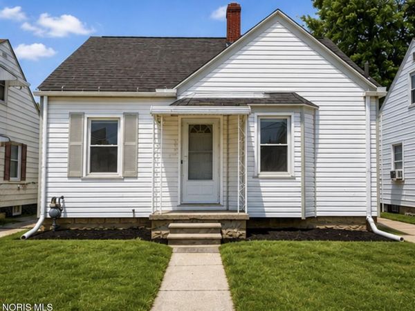 2055 Balkan Place , Toledo, OH 43613