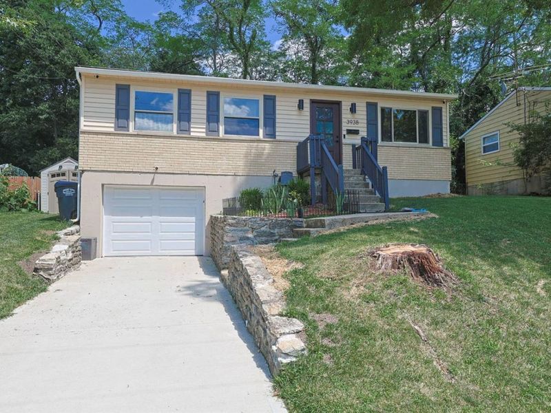 3938 Virginia Court, Green Township, OH 45248 Photo 2