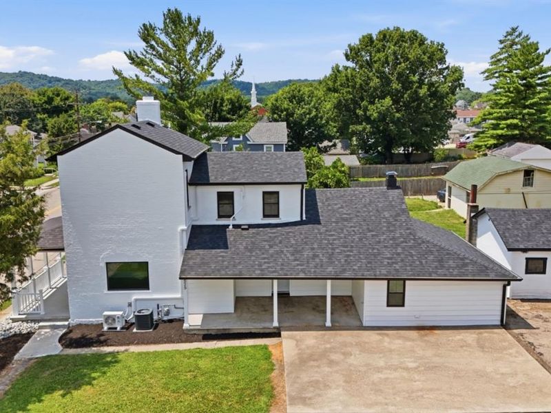 529 E Broadway Street, Harrison, OH 45030 Photo 4
