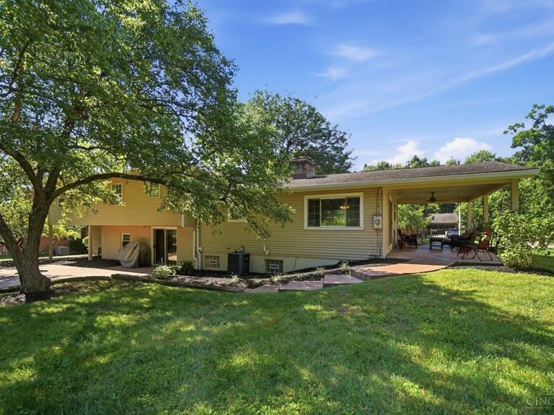 526 Chisholm Trail, Wyoming, OH 45215 Photo 57