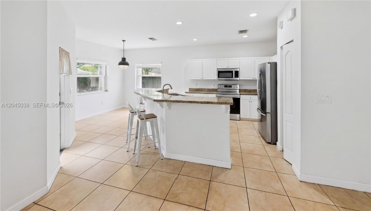 285 NE 32nd Ter , Homestead, FL 33033 Photo