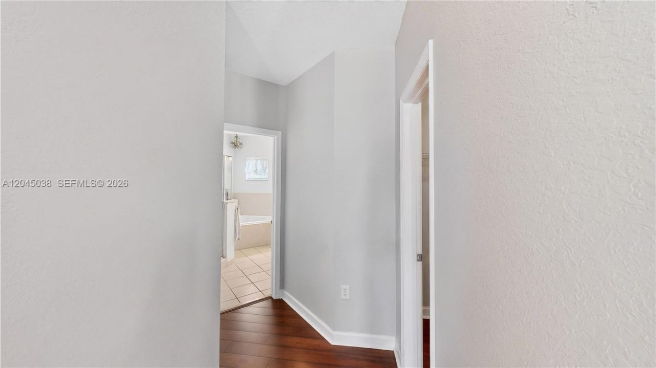 285 NE 32nd Ter , Homestead, FL 33033 Photo