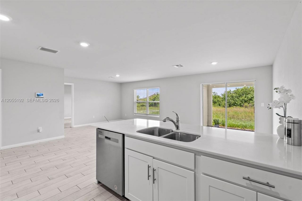7020 Ramrod Cir , La Belle, FL 33935 Photo