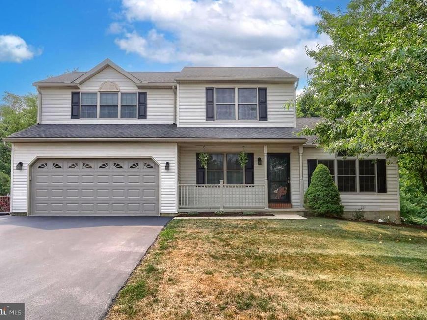 4 Mayfly Court , Myerstown, PA 17067 Main Photo