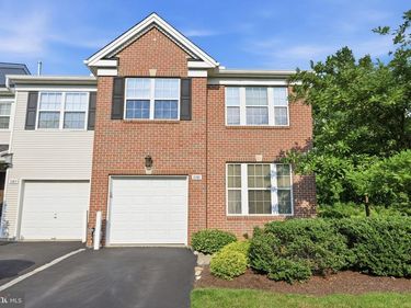 3381 WOODLAND CIRCLE, UNIT 34, HUNTINGDON VALLEY, PA 19006