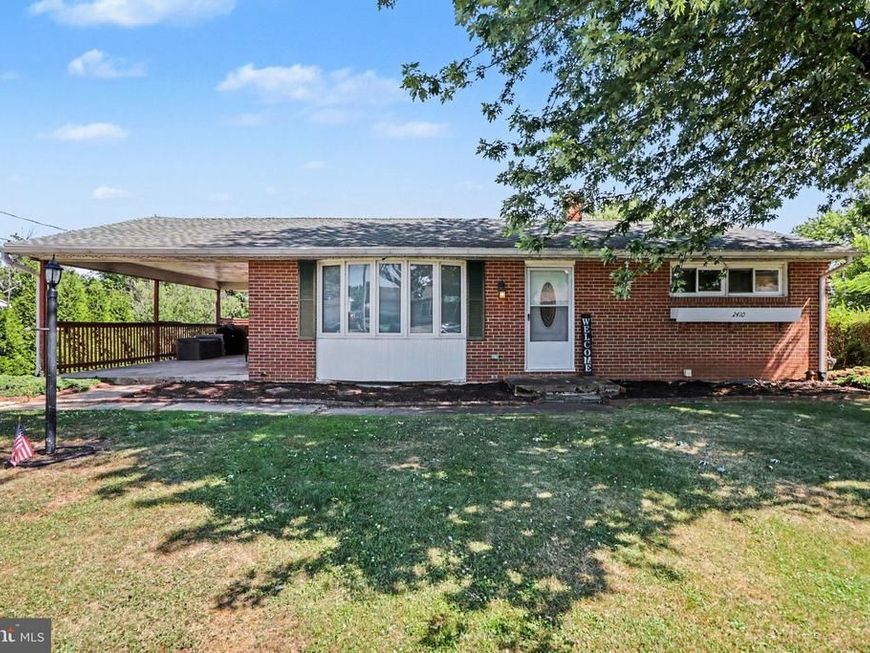 2410 Berkshire Lane, Dover, PA 17315 Main Photo