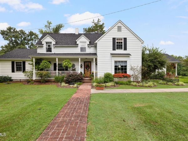594 New Bethel Road, Piney Flats, TN 37686