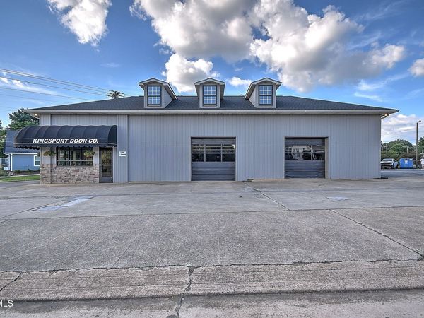 1100 East Center Street, Kingsport, TN 37660