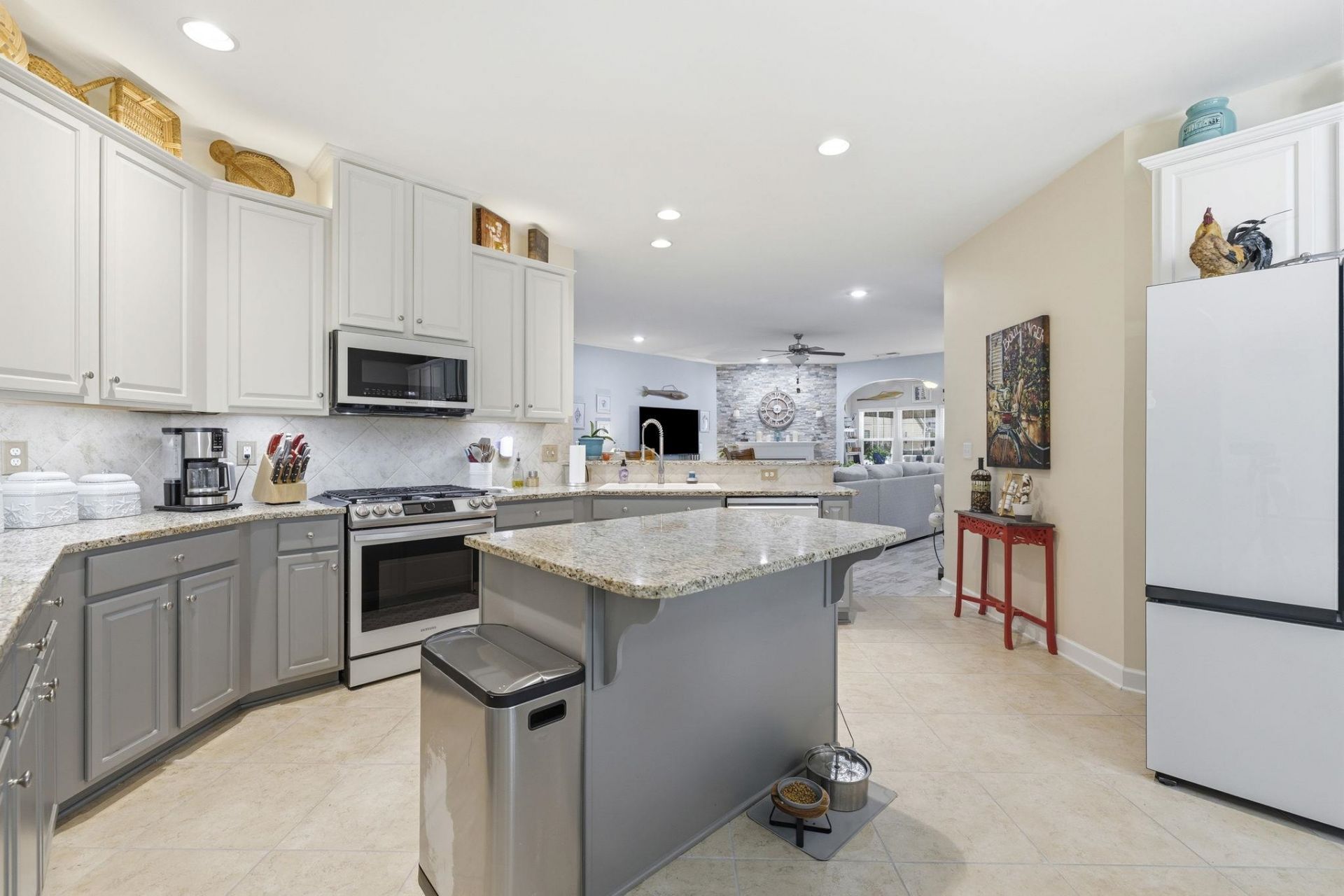1600 Belle Ridge Ct.  Photo 12