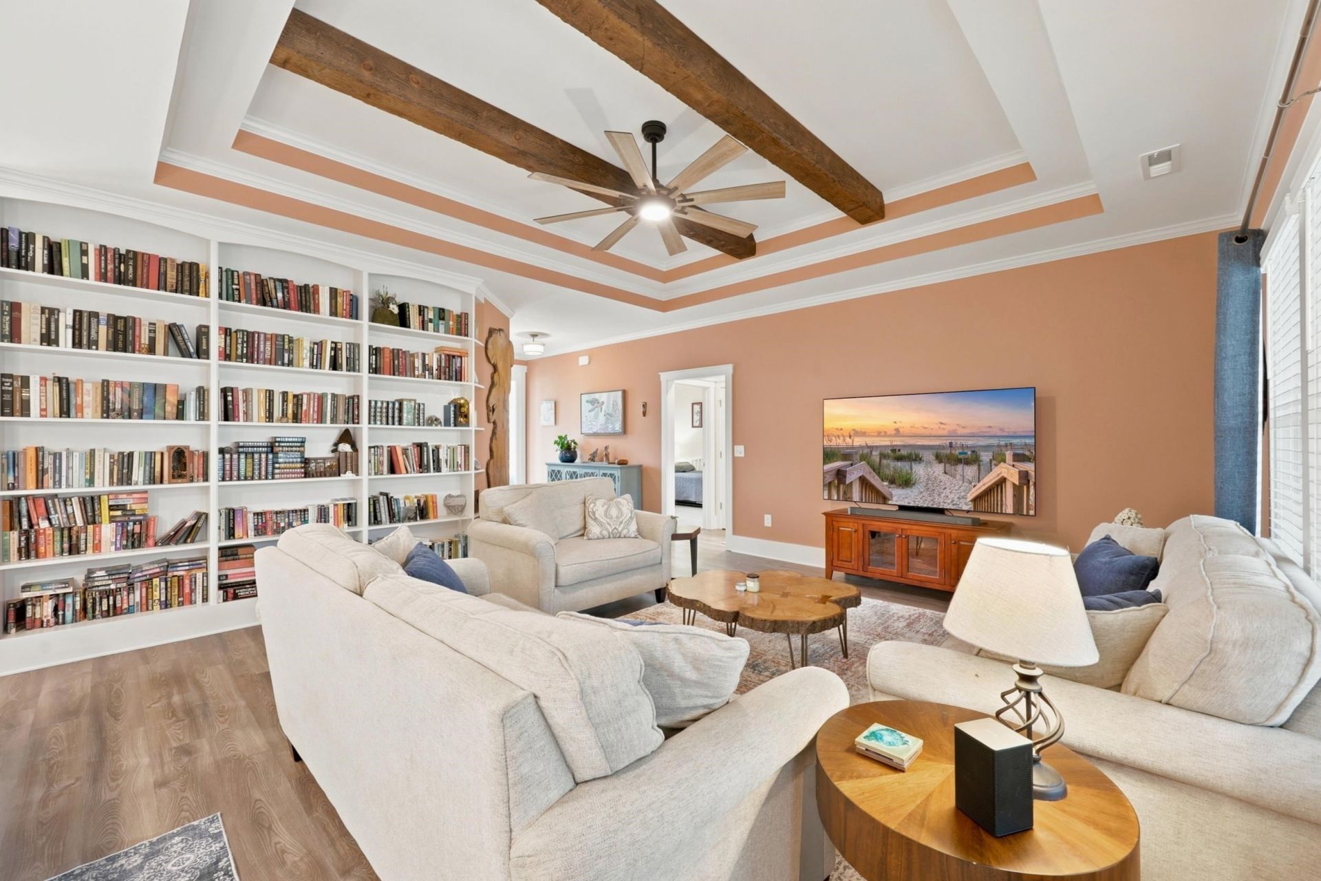 1016 Montage Commons Dr. Photo 10