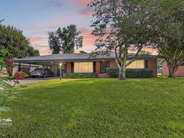 876 River Road, Shreveport, LA 71105