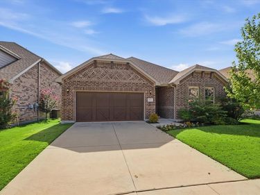 8312 Pine Meadows Drive , Fort Worth, TX 76244