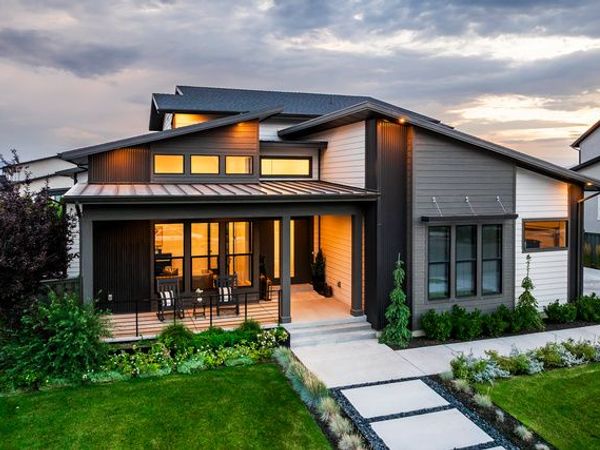 9825 N WILLOWBANK DR, Highland, UT 84003