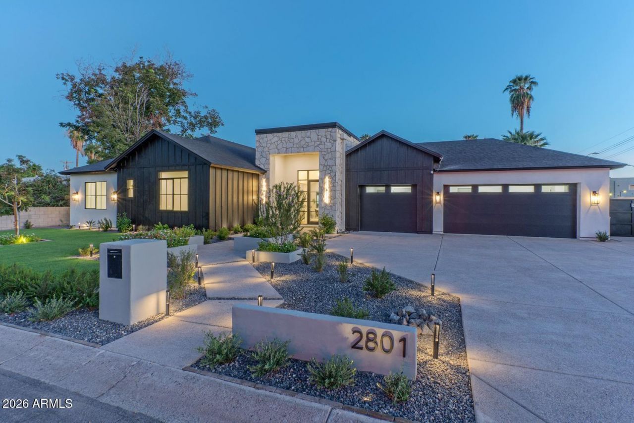 2801 E ELM Street, Phoenix, AZ 85016