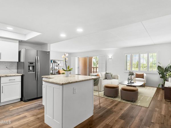 7970 E CAMELBACK Road, Unit 205, Scottsdale, AZ 85251