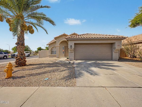 984 W MORELOS Street, Chandler, AZ 85225