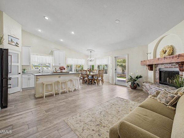 1929 E MARQUETTE Drive, Gilbert, AZ 85234