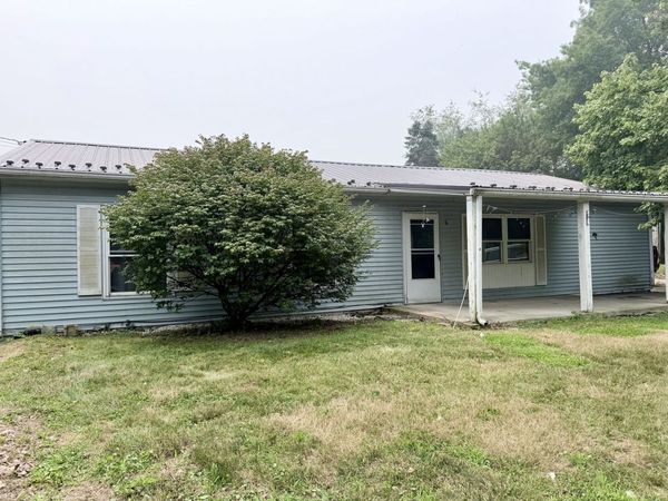 146 & 144 Edgewood Circle , Industry, PA 15052
