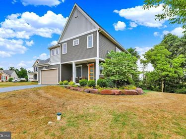 12 THISTLE COURT, MYERSTOWN, PA 17067