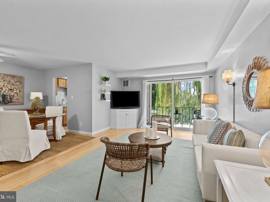 317 Homeland Southway, Unit 2B, Baltimore, MD 21212 Main Photo