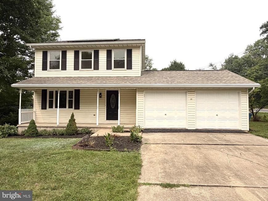 15 Hazel Drive, Manchester, PA 17345 Main Photo