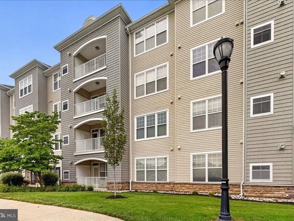 425 MASTERSON COURT , EWING, NJ 08618