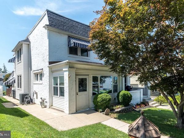 405 W ELEVENTH AVENUE, CONSHOHOCKEN, PA 19428