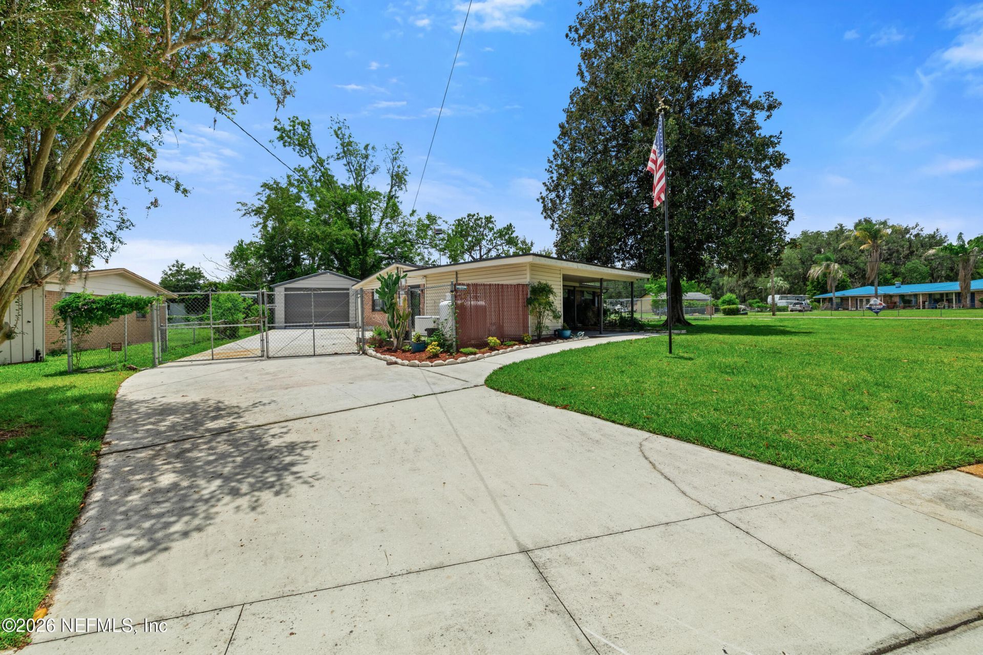 7662 Contour Drive, Jacksonville, FL 32221 Photo