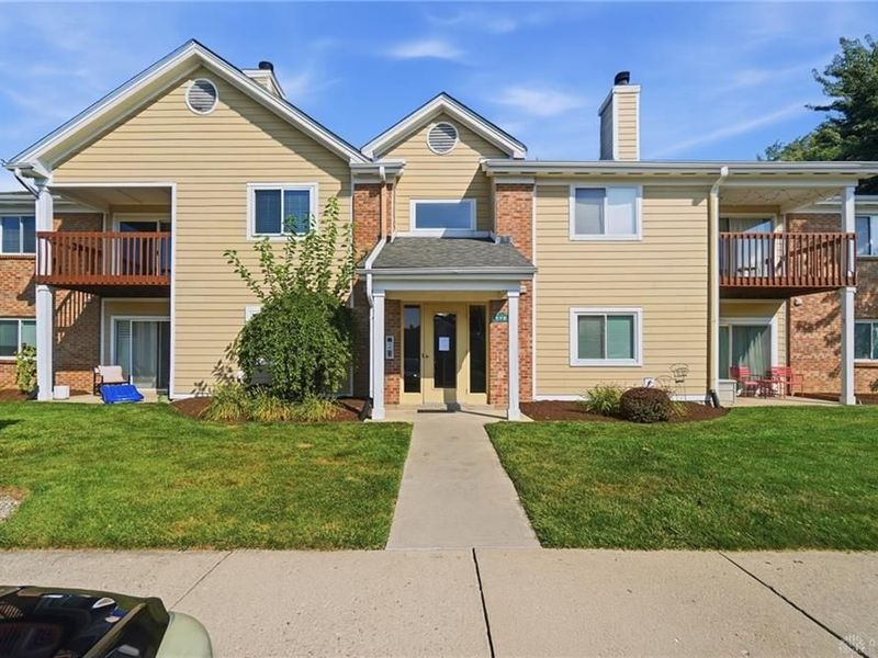 172 Mallard Glen Drive, Unit 5, Centerville, OH 45458 Photo 1
