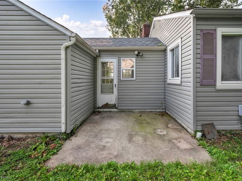 2680 Nesmith Lake Boulevard, Akron, OH 44314 Photo 33