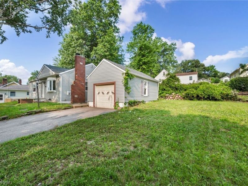 2680 Nesmith Lake Boulevard, Akron, OH 44314 Photo 36