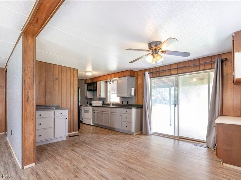15001 Baumhart Road, Oberlin, OH 44074 Photo 10
