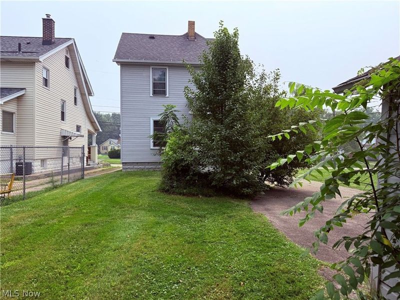 76 S Schenley Avenue, Youngstown, OH 44509 Photo 3
