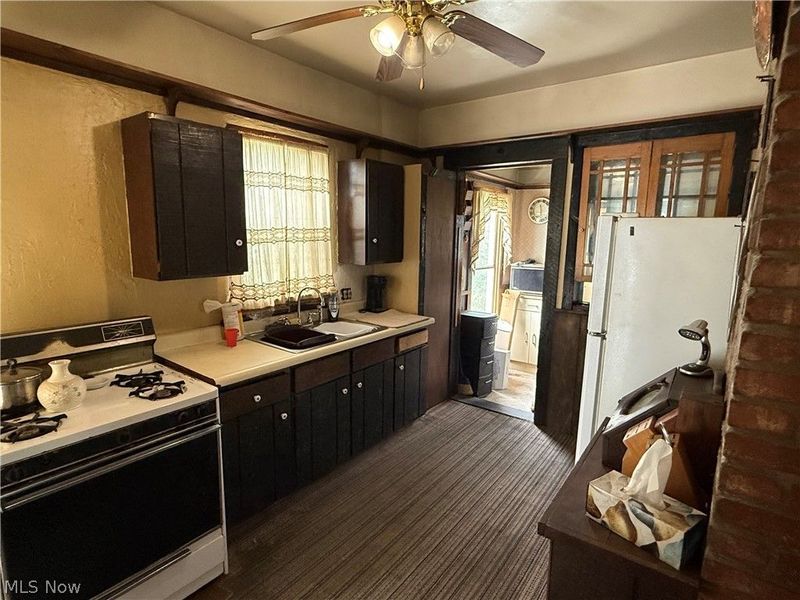 76 S Schenley Avenue, Youngstown, OH 44509 Photo 9