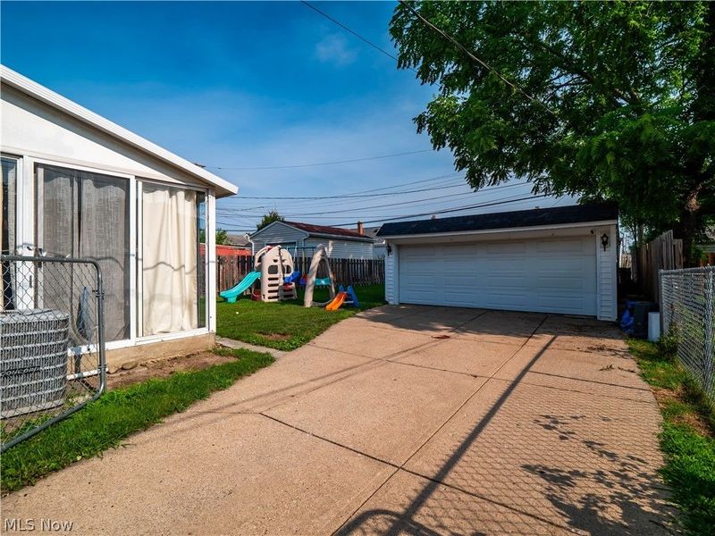 5410 Pelham Drive, Parma, OH 44129 Photo 6