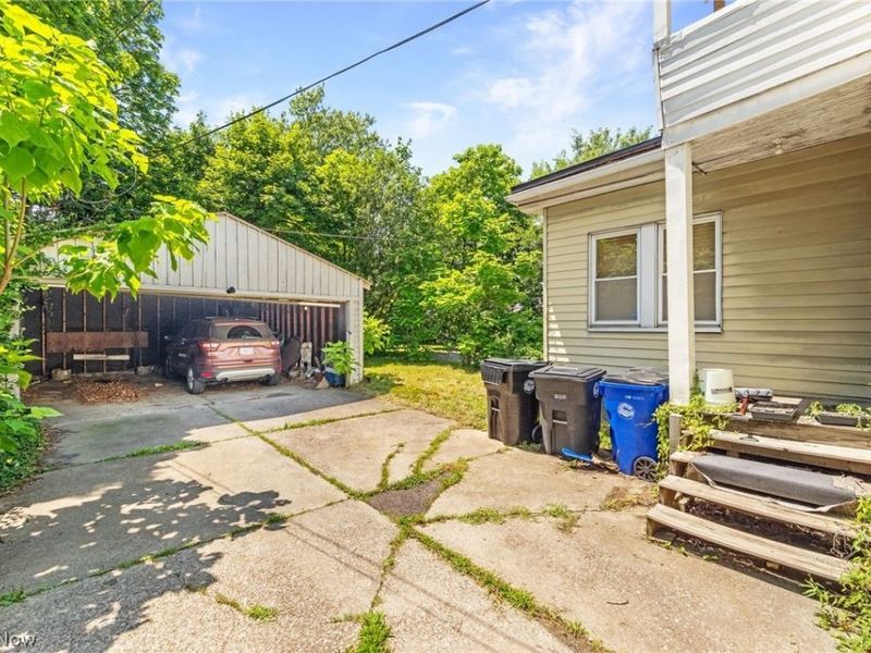 11118 Glenboro Drive, Cleveland, OH 44105 Photo 28