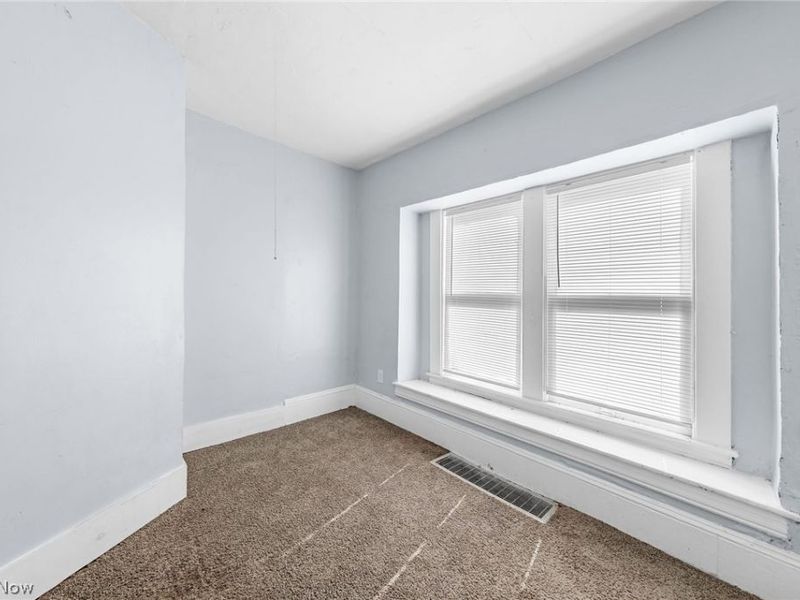4311 Bush Avenue, Cleveland, OH 44109 Photo 15