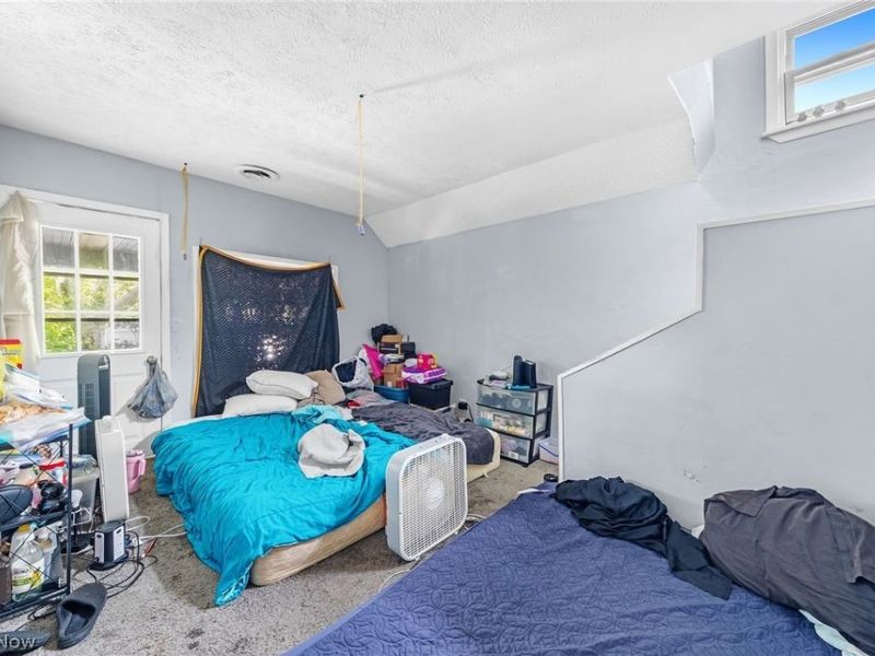 4311 Bush Avenue, Cleveland, OH 44109 Photo 26