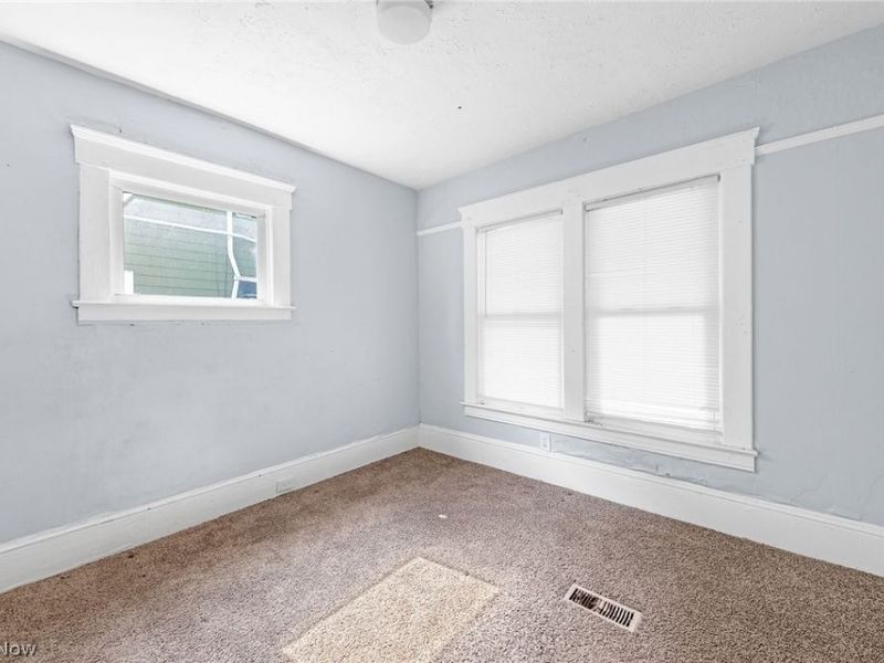 4311 Bush Avenue, Cleveland, OH 44109 Photo 6