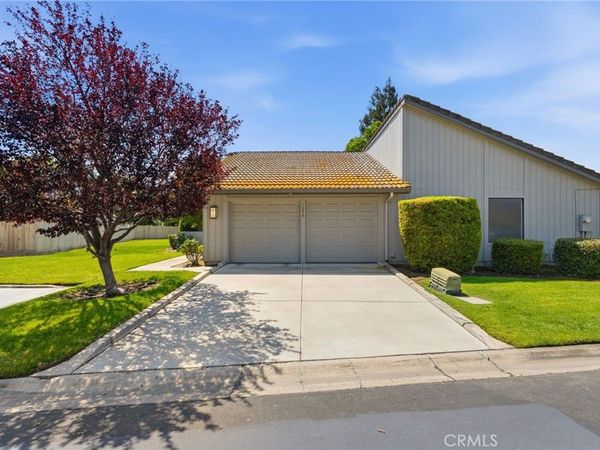 1698 W Tollhouse Lane N, Clovis, CA 93611