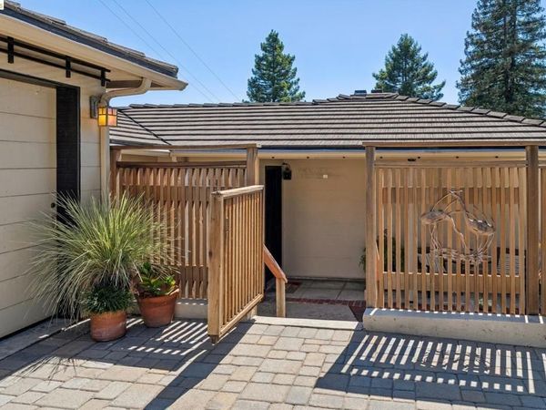98 Fairlawn Dr , Berkeley, CA 94708